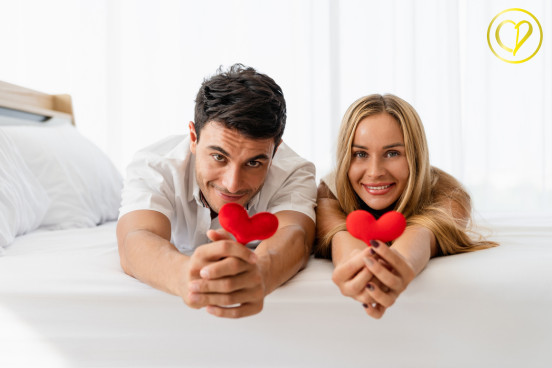 Comment savoir si on est amoureux : les signes révélateurs collierpersonnalise.com